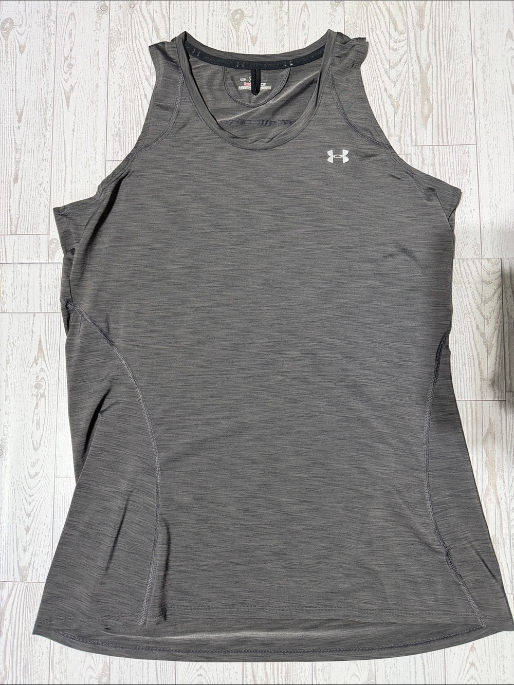 Under Armour Women's Charcoal Heather Athletic Tank Top